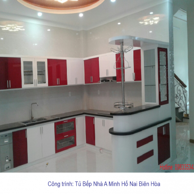 Tủ bếp nhựa  đặc acrylic bóng kính