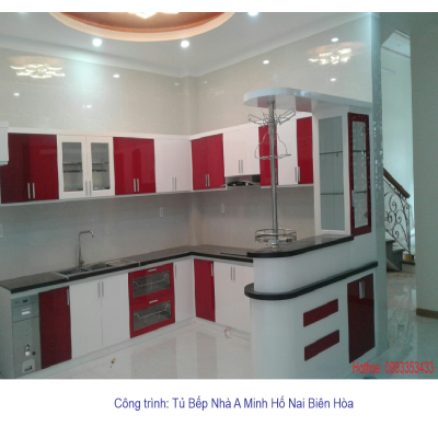 Tủ bếp nhựa  đặc acrylic bóng kính