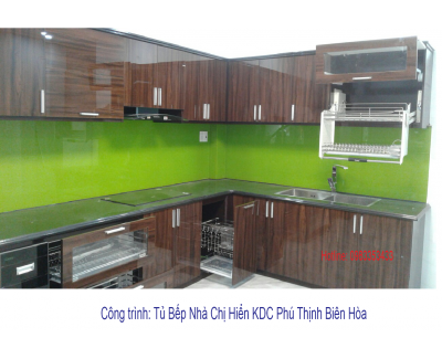Tủ bếp nhựa  đặc acrylic bóng kính